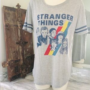 Stranger Things T-shirt XL